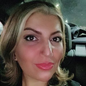 Meet your Posher, Zahra